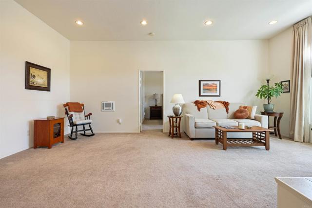 Detail Gallery Image 18 of 25 For 270 Dahlia Ave #7,  Imperial Beach,  CA 91932 - 3 Beds | 2 Baths