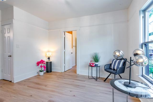 789 S 12Th St, San Jose CA: https://media.crmls.org/mediaz/d22b5221-806a-4e45-8af4-db31145af8bc.jpg
