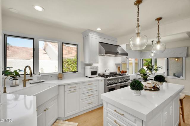 4559 Rayburn Street, Westlake Village CA: https://media.crmls.org/mediaz/d22b8835-9391-4823-b61f-5f565d47aa3c.jpg