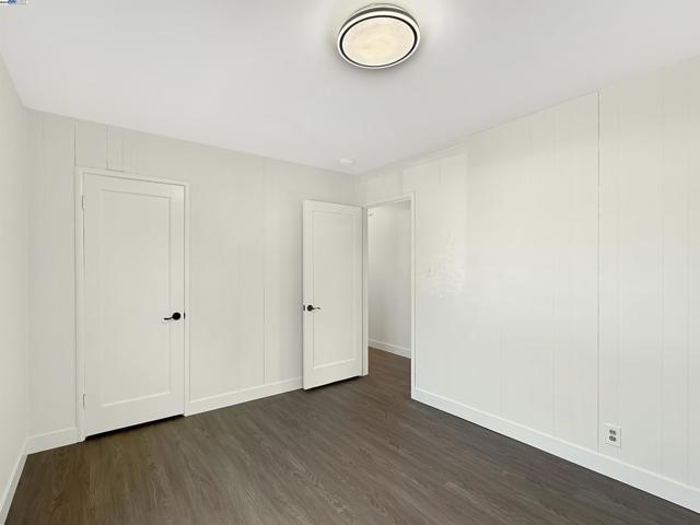 22108 Moyers St, Castro Valley CA: https://media.crmls.org/mediaz/d22bb53f-07e0-43bd-8ea2-59c9137cb436.jpg