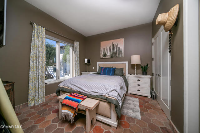 1451 E La Loma Avenue, Somis CA: https://media.crmls.org/mediaz/d22bca8c-6b78-45d3-91e7-e9f8152cc15f.jpg