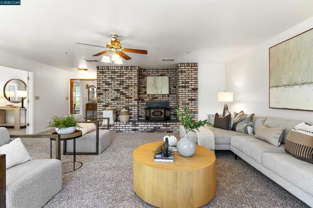 5435 Box R Ranch Rd, Vacaville CA: https://media.crmls.org/mediaz/d22c049d-2e72-44d2-9dcd-3802443d68df.jpg