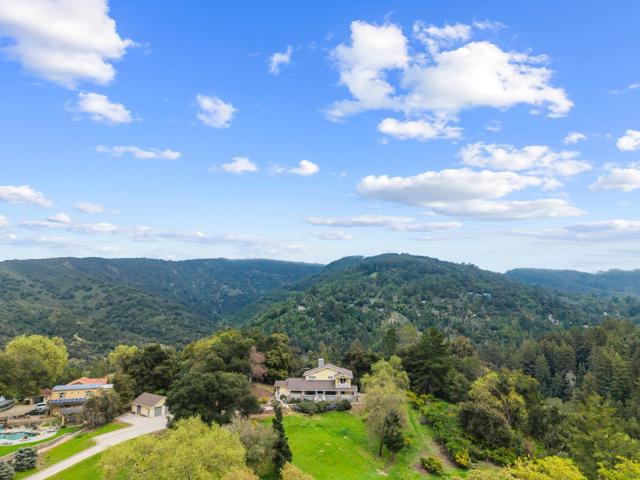 18101 Idylwild Road, Los Gatos CA: https://media.crmls.org/mediaz/d22c1daf-28f6-40db-8a0d-bf72278eb5cc.jpg