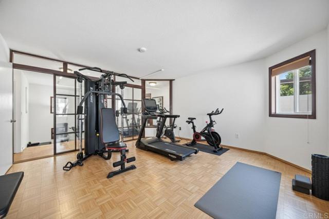 Detail Gallery Image 15 of 64 For 941 Redbud Rd, Chula Vista,  CA 91910 - 4 Beds | 3 Baths