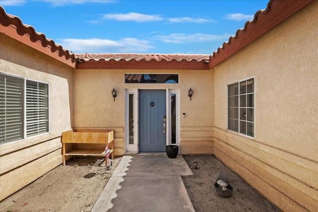 82210 Vandenberg Drive, Indio CA: https://media.crmls.org/mediaz/d22fcee1-912d-489c-b229-13e88ddaed15.jpg