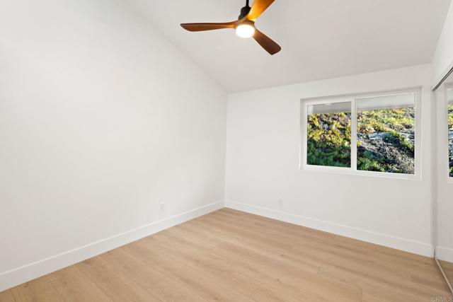 Image 21 of 45 For 5889 Cozzens St.