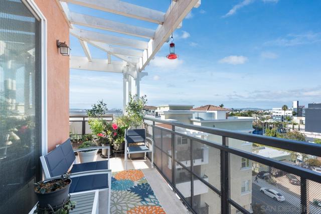 3650 5Th Ave, San Diego CA: https://media.crmls.org/mediaz/d230c529-df76-43ce-9413-e2fb83942fbd.jpg