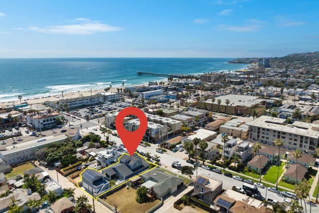 839 Reed Avenue, Pacific Beach (San Diego) CA: https://media.crmls.org/mediaz/d2315a59-1781-4f4a-b064-4a94fd631cab.jpg