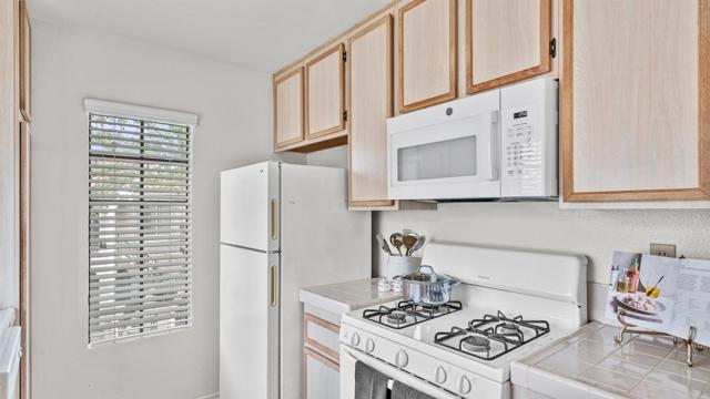 Detail Gallery Image 13 of 41 For 10684 Dabney Dr #106,  San Diego,  CA 92126 - 2 Beds | 2 Baths