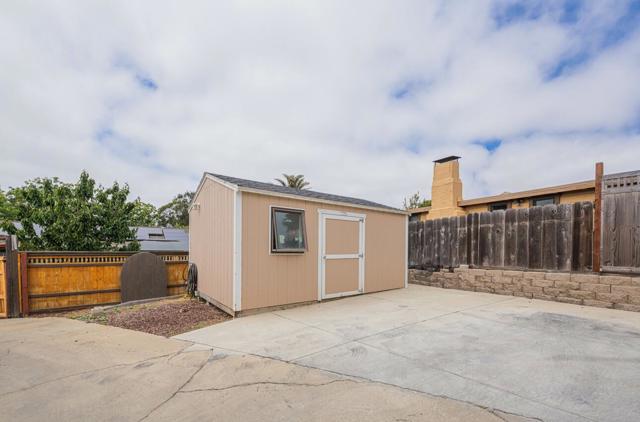 260 Paul Avenue, Salinas CA: https://media.crmls.org/mediaz/d232899a-5379-4daa-bdb5-8241c3aaa538.jpg