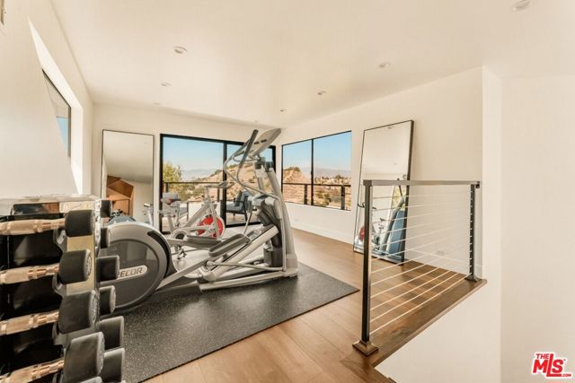 3372 Longridge Terrace photo 26