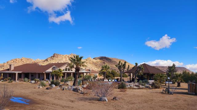 3569 Calmada Road, Pioneertown CA: https://media.crmls.org/mediaz/d2355891-2611-42e8-b60b-510d2d3548eb.jpg