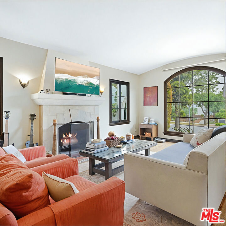 MLS #26814095 image #12