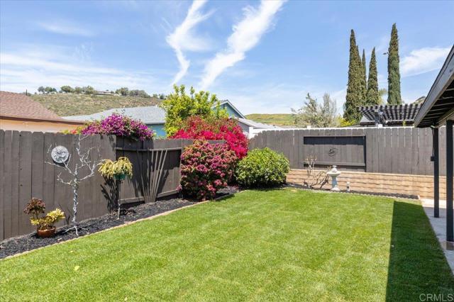 13554 Del Marino Avenue, Poway CA: https://media.crmls.org/mediaz/d236efcc-4b55-44cf-a74b-b10a00222275.jpg