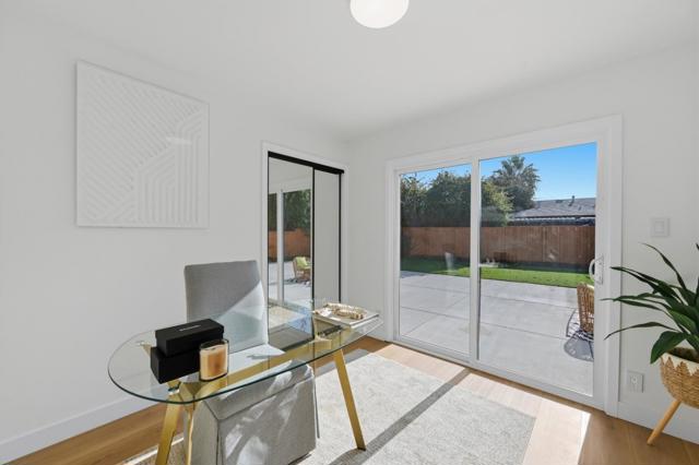 4572 Bianca Drive, Fremont CA: https://media.crmls.org/mediaz/d237b67a-f2c2-4eb4-942c-a0d3ae6c0899.jpg