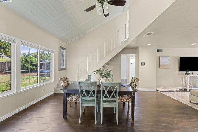 771 Hagemann Dr, Livermore CA: https://media.crmls.org/mediaz/d239380b-6f48-44d2-ab29-9b3ea456f62a.jpg