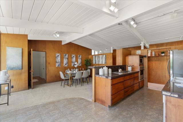 3469 Thomas Drive, Palo Alto CA: https://media.crmls.org/mediaz/d23a21b4-f17b-4a86-b358-9081c2a57aea.jpg