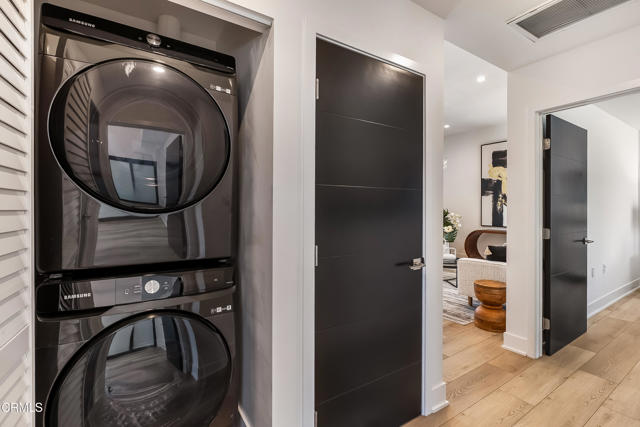 Detail Gallery Image 15 of 46 For 178 S Euclid Ave #402,  Pasadena,  CA 91101 - 2 Beds | 2 Baths