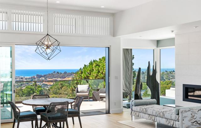 Detail Gallery Image 9 of 28 For 1110 Solana Dr, Del Mar,  CA 92014 - 5 Beds | 5/1 Baths