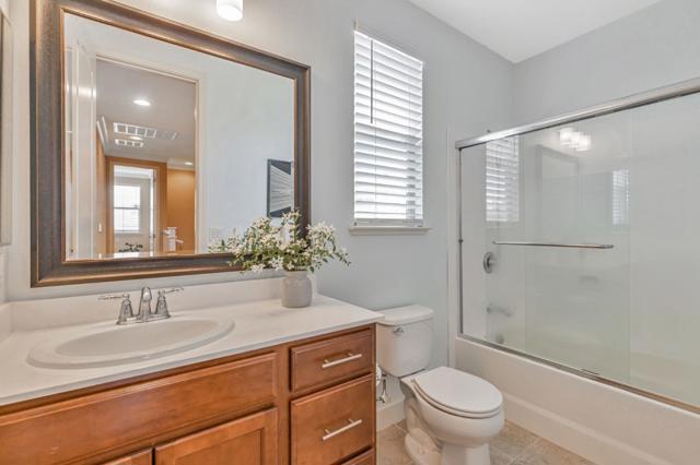 17425 Shelton Way, Morgan Hill CA: https://media.crmls.org/mediaz/d23ce754-f72c-496d-a129-ed15743e064f.jpg