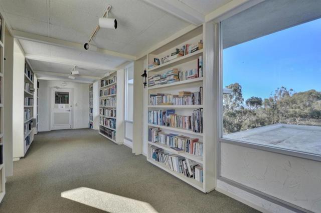 300 Davey Glen Road, Belmont CA: https://media.crmls.org/mediaz/d23d12a6-9a29-4837-8f04-5b58e2f864f1.jpg
