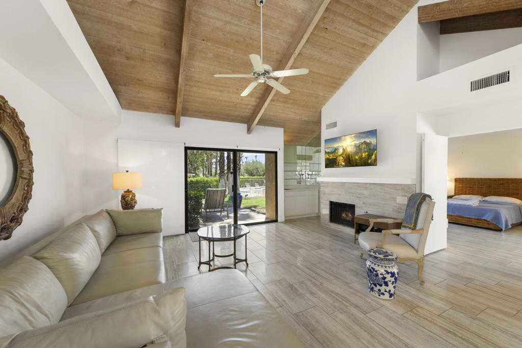 MLS #219137057DA image #3