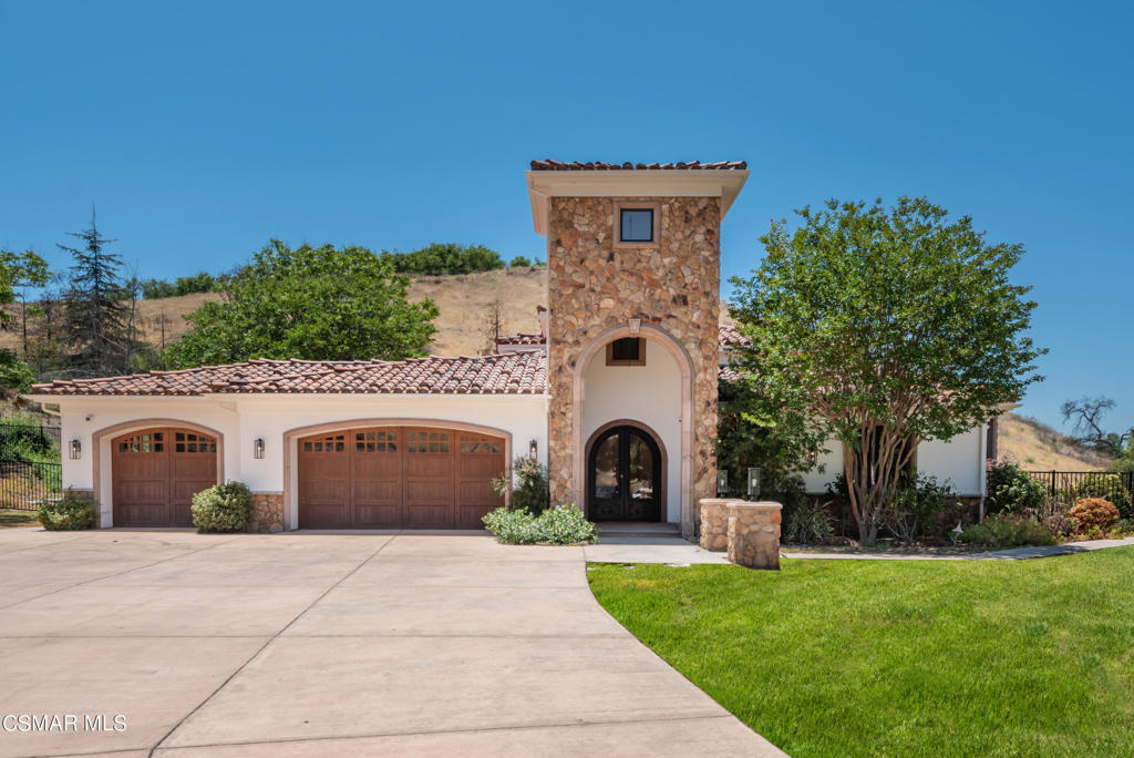 2131 Olsen Road, Thousand Oaks, CA 91360