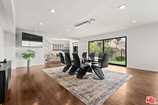 8514 Hillside Avenue, Los Angeles CA: https://media.crmls.org/mediaz/d23f1dc0-0981-487c-9265-74759bccdfcd.jpg