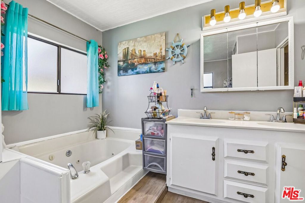 MLS #26849615 image #36