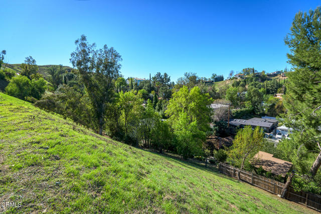 Detail Gallery Image 23 of 54 For 4845 N Calderon Rd, Woodland Hills,  CA 91364 - – Beds | – Baths