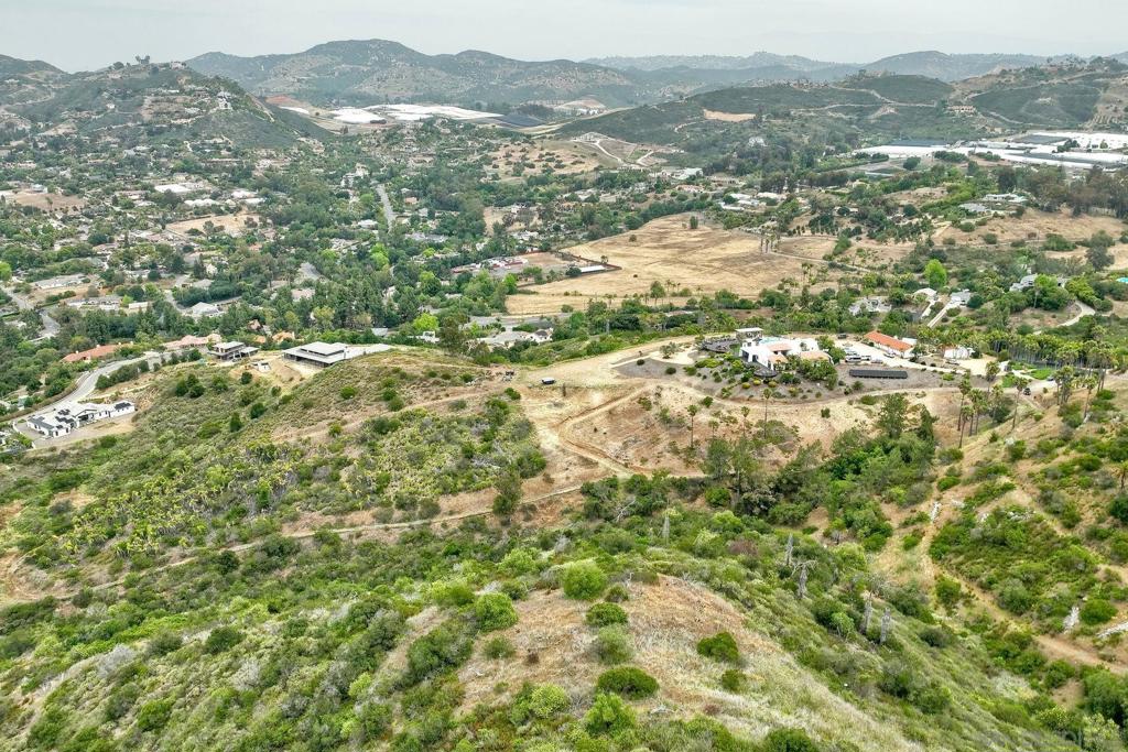 MLS #250029341SD image #28