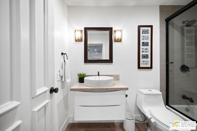 87 Magdalena Drive, Rancho Mirage CA: https://media.crmls.org/mediaz/d24285ad-c4e0-4897-af49-45de4393607e.jpg