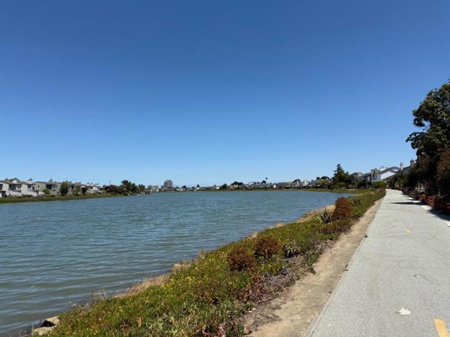 159 Port Royal Avenue, Foster City CA: https://media.crmls.org/mediaz/d242df52-3f78-48c4-b919-731d4faeee8f.jpg