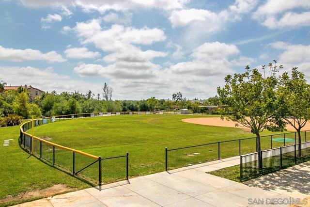 10237 Paseo De Linda, San Diego CA: https://media.crmls.org/mediaz/d243860f-7014-48b3-90a2-c4410be65661.jpg