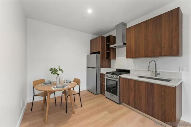 3653 Wilson Ave, San Diego CA: https://media.crmls.org/mediaz/d2448fd3-9224-4084-88ad-fd661ba01feb.jpg