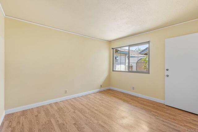 Detail Gallery Image 17 of 35 For 2425 Hawthorn Glen, Escondido,  CA 92027 - 3 Beds | 2 Baths