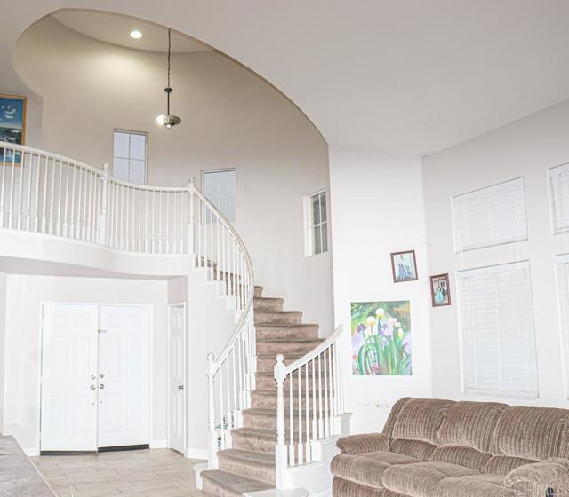 Image 5 of 25 For 25519 Cinnamon Creek Circle