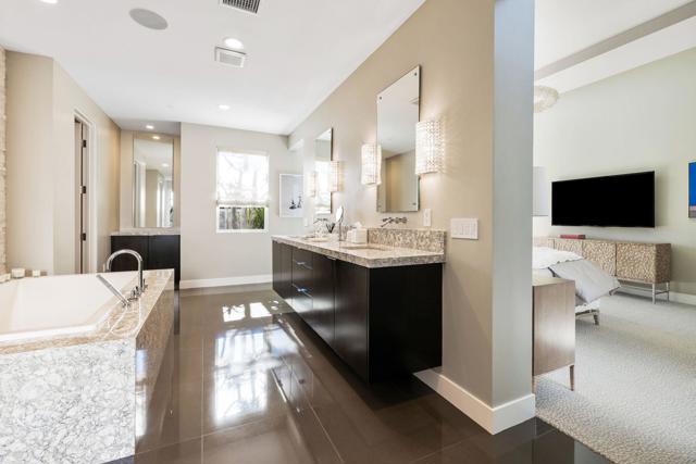 23 Emerald Court, Rancho Mirage CA: https://media.crmls.org/mediaz/d24599de-fe0a-47d6-a747-57a0d15f98ad.jpg