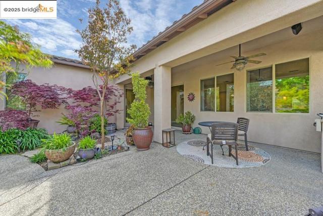Image 39 of 54 For 5736 Palmera Ln