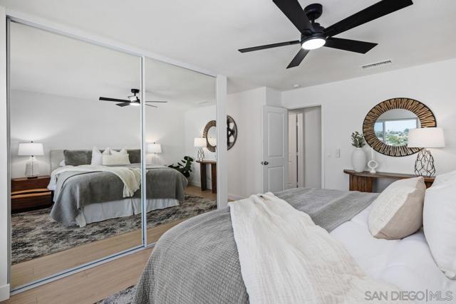 5868 Kings View Ct, San Diego CA: https://media.crmls.org/mediaz/d246f6ec-a0ca-492c-8dc9-3c262f66844d.jpg