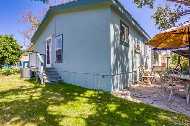 1750 W Citracado Parkway, Escondido CA: https://media.crmls.org/mediaz/d2472614-b806-436a-9b45-d447f8b434ba.jpg