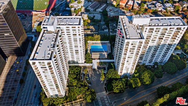 2170 Century Park East, Los Angeles CA: https://media.crmls.org/mediaz/d2473cc9-b2f6-4efe-b846-da0db351ea7b.jpg