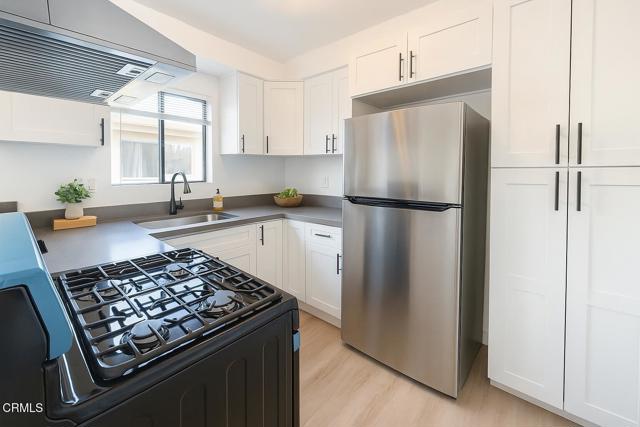 Detail Gallery Image 2 of 4 For 365 W Milford St #7,  Glendale,  CA 91203 - 1 Beds | 1 Baths