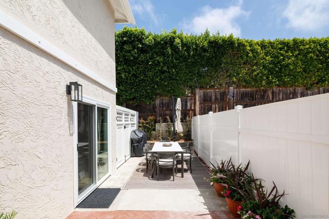 1221 Virginia Way, La Jolla CA: https://media.crmls.org/mediaz/d2491a83-5248-4f4d-8ccc-c0715e6c8bb7.jpg