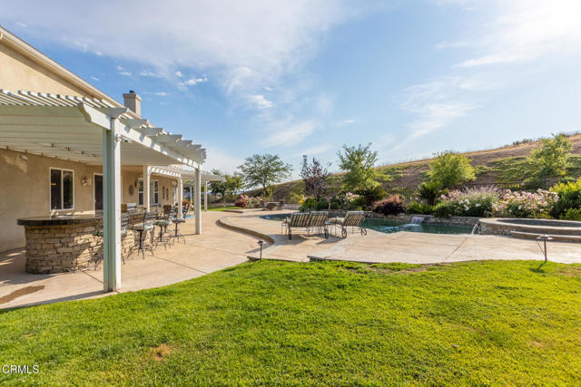 Image 38 of 60 For 10931 Shadow Hills Avenue
