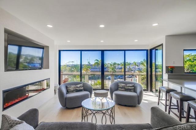 Front Image Thumbnail for CRPTP2507909