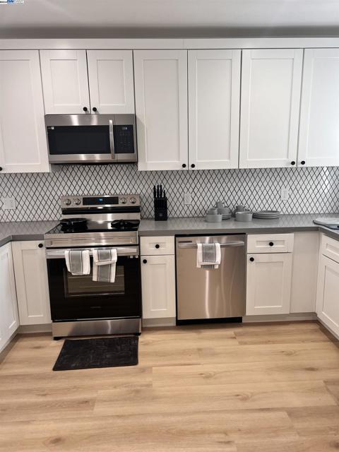 Image 40 of 59 For 2636 3rd St  