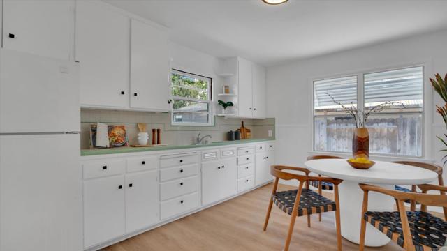 2265 Avila Avenue, Santa Clara CA: https://media.crmls.org/mediaz/d24e32ad-0eae-4564-b53a-cab9cc7ad564.jpg