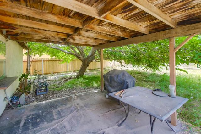 8816 Pagoda Way, San Diego CA: https://media.crmls.org/mediaz/d24e6b44-4b57-4e97-a44b-d29981ae960e.jpg