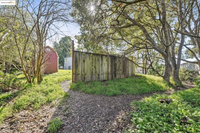 0 Fairview Ave, Richmond CA: https://media.crmls.org/mediaz/d24eb402-0707-4e26-9102-b4ad3f11faa0.jpg